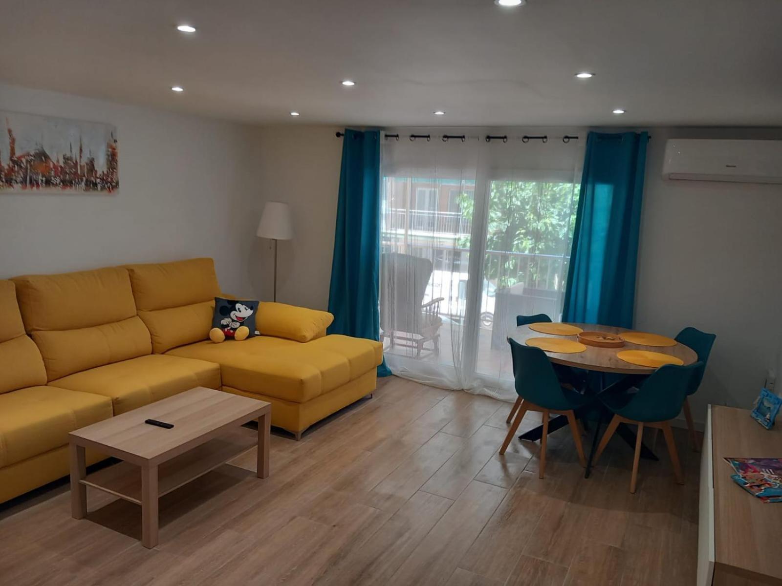 Sea Breeze Apartment クリェラ エクステリア 写真